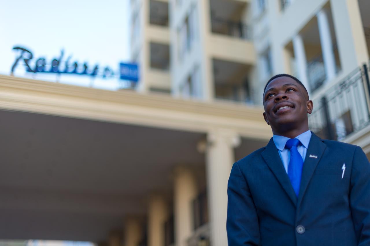 Hotel Le Vendome Cape Town Luaran gambar A Radisson Blu hotel in Tanzania